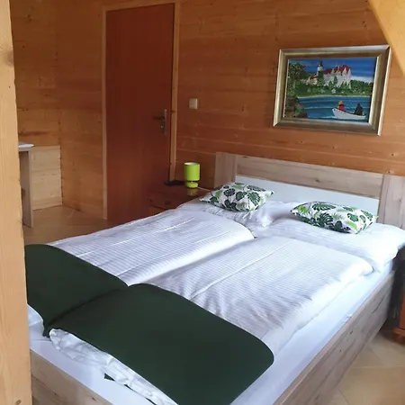 Sobieszow Krzysio Zielone Wzgorze -willa Tosia * Еленя-Гура